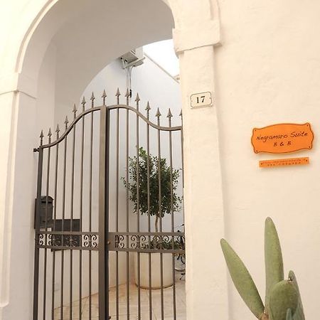 Negramaro Suite B&B เลชเช ภายนอก รูปภาพ