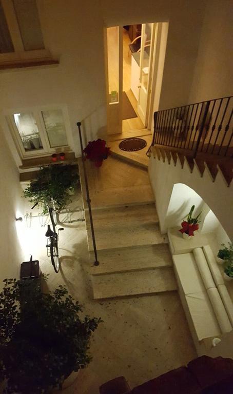 Negramaro Suite B&B เลชเช ภายนอก รูปภาพ